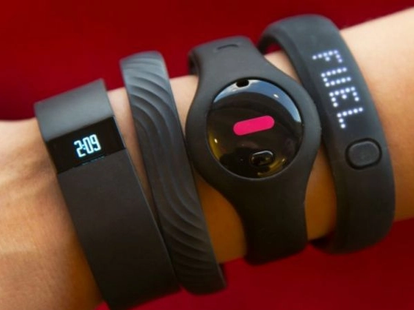 Correas de dispositivos portátiles suaves y resistentes al sudor